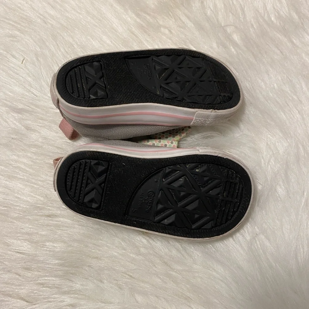 Converse Shoes Infant Girls Size 5‎ Slip On